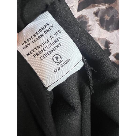 Diane Von Furstenberg Size 4 Dress Animal Print Chic Fun Flirty - Picture 3 of 7